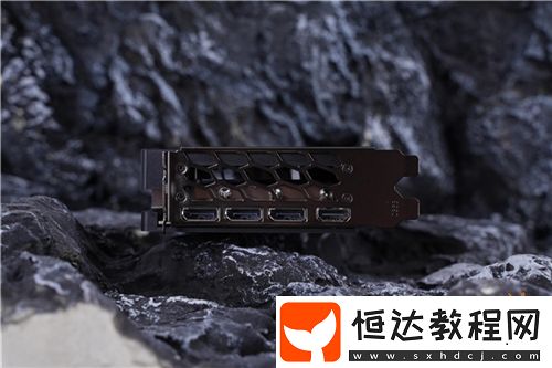 影馳RTX-5070-FIRE評測