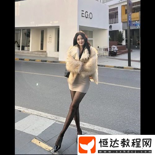 麻花傳劇mv無痕免費(fèi)觀看引發(fā)熱議，網(wǎng)友：這是我見過最好看的?。?></p>

<h3>一、麻花傳劇mv無痕免費(fèi)觀看的精彩看點(diǎn)</h3>
<p>麻花傳劇mv無痕免費(fèi)觀看最吸引觀眾的，莫過于它獨(dú)特的幽默風(fēng)格和緊湊的劇情設(shè)定。</p>
<p>1. 從角色塑造來看，劇中人物各具特色，既有搞笑擔(dān)當(dāng)，也有深情角色，形成了鮮明的對比。</p>
<p>2. 劇情發(fā)展緊湊，沒有多余的拖沓，觀眾時(shí)刻保持著對后續(xù)情節(jié)的期待。</p>
<p>3. 精美的場景設(shè)計(jì)和生動的表演讓人仿佛身臨其境，觀眾的沉浸感極強(qiáng)。</p>

<h3>二、網(wǎng)友們的熱烈反響</h3>
<p>麻花傳劇mv無痕免費(fèi)觀看在各大社交平臺的熱議聲不斷，網(wǎng)友們紛紛分享自己的觀后感和搞笑片段。</p>
<p>1. “每周等新劇就像等快遞，真的是太期待了！”這樣的評論層出不窮，顯現(xiàn)出大家的熱情。</p>
<p>2. 不少網(wǎng)友還自發(fā)制作了相關(guān)的二次創(chuàng)作和表情包，進(jìn)一步推動了劇集的傳播。</p>
<p>3. 各種梗的出現(xiàn)，讓麻花傳劇mv無痕免費(fèi)觀看不僅是一部劇，更成為了網(wǎng)絡(luò)文化的一部分。</p>

<h3>三、專家的專業(yè)評價(jià)</h3>
<p>不僅是觀眾，許多影視評論家也對麻花傳劇mv無痕免費(fèi)觀看給予了高度評價(jià)。</p>
<p>1. 某知名評論家表示：“這部劇在喜劇與情感之間找到了很好的平衡?！?/p>
<p>2. 影視研究者也指出，劇中對社會現(xiàn)象的反思提升了其藝術(shù)價(jià)值。</p>
<p>3. 這些專業(yè)評價(jià)不僅為麻花傳劇mv無痕免費(fèi)觀看增添了光環(huán)，也吸引了更多觀眾的關(guān)注。</p>

<h3>四、娛樂行業(yè)的新風(fēng)向</h3>
<p>麻花傳劇mv無痕免費(fèi)觀看的火爆，背后也反映出當(dāng)今娛樂行業(yè)的新趨勢。</p>
<p>1. 越來越多的創(chuàng)作者意識到，搞笑與深度并存的內(nèi)容更能吸引觀眾。</p>
<p>2. 觀眾對高質(zhì)量內(nèi)容的需求提升，促使制作方在劇本和演技上更加用心。</p>
<p>3. 麻花傳劇mv無痕免費(fèi)觀看的成功，或許預(yù)示著未來更多類似作品的問世。</p>

<h3>五、總結(jié)與展望</h3>
<p>麻花傳劇mv無痕免費(fèi)觀看的成功，絕不僅僅是偶然。它不僅為觀眾帶來了歡笑與思考，也為整個(gè)娛樂行業(yè)帶來了一股清新風(fēng)潮。未來，我們期待看到更多這樣既有趣又有深度的作品出現(xiàn)，豐富我們的文化生活。無論是學(xué)生還是上班族，都會在這個(gè)劇中找到共鳴，讓麻花傳劇mv無痕免費(fèi)觀看繼續(xù)在我們的生活中閃耀光芒！</p>                </div>
            </div>
        </article>
        <div   id=