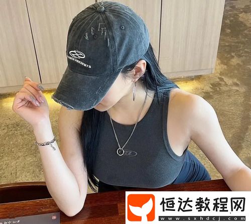 亞洲AV秘?**國產(chǎn)歐美成人：探索新時代的文化符號