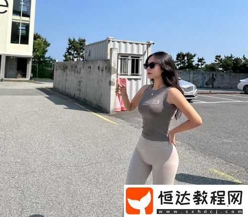 廚房激戰(zhàn)饑荒老奶奶能睡覺(jué)嗎：一場(chǎng)關(guān)于美食與生存的搞笑大戰(zhàn)，真相竟如此離奇！