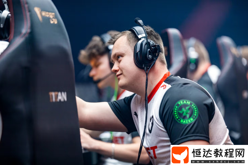 MOUZ教練sycrone