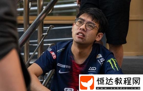 maybe表示Ame曾邀請自己組隊一起打比賽